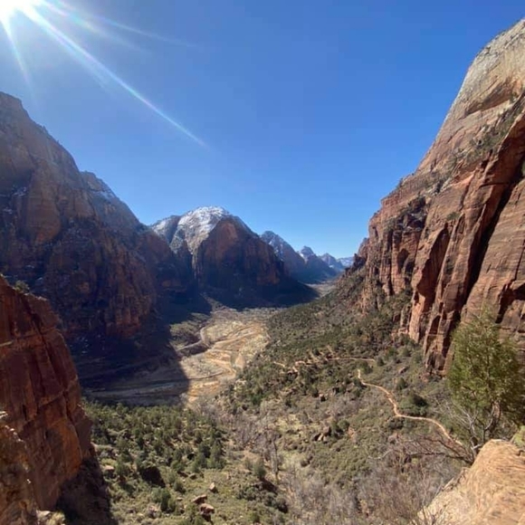 Meet your Posher, Johnny - Picture 4 of 16